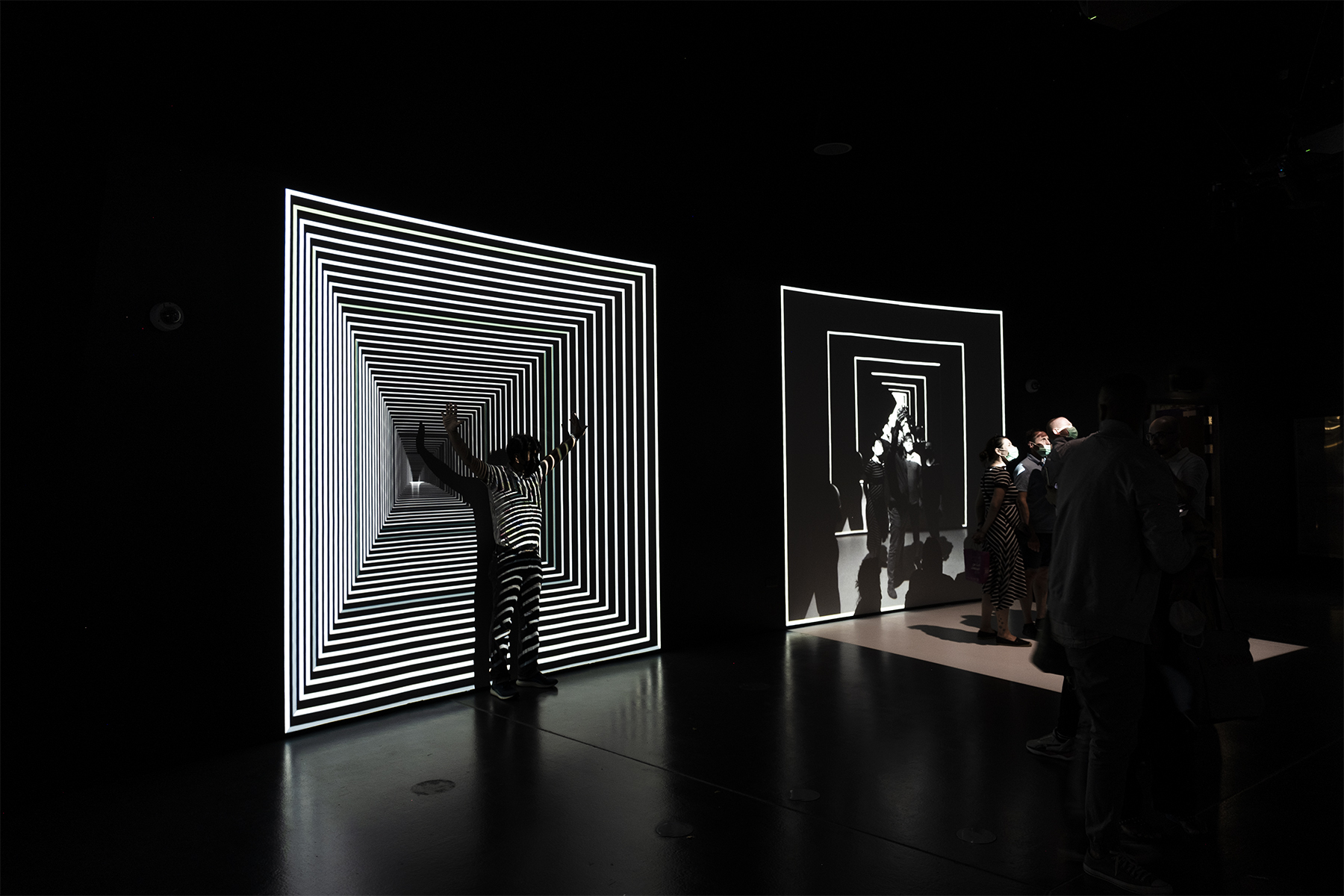 Présent dans le Futur